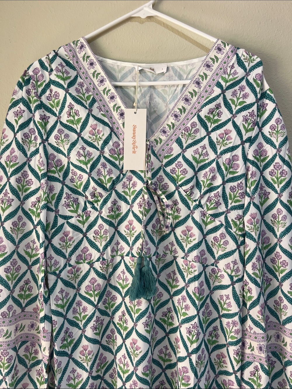 NWT Green Geometric V-Neck Maxi Dress with Tassel Tie - Picture 4 of 7